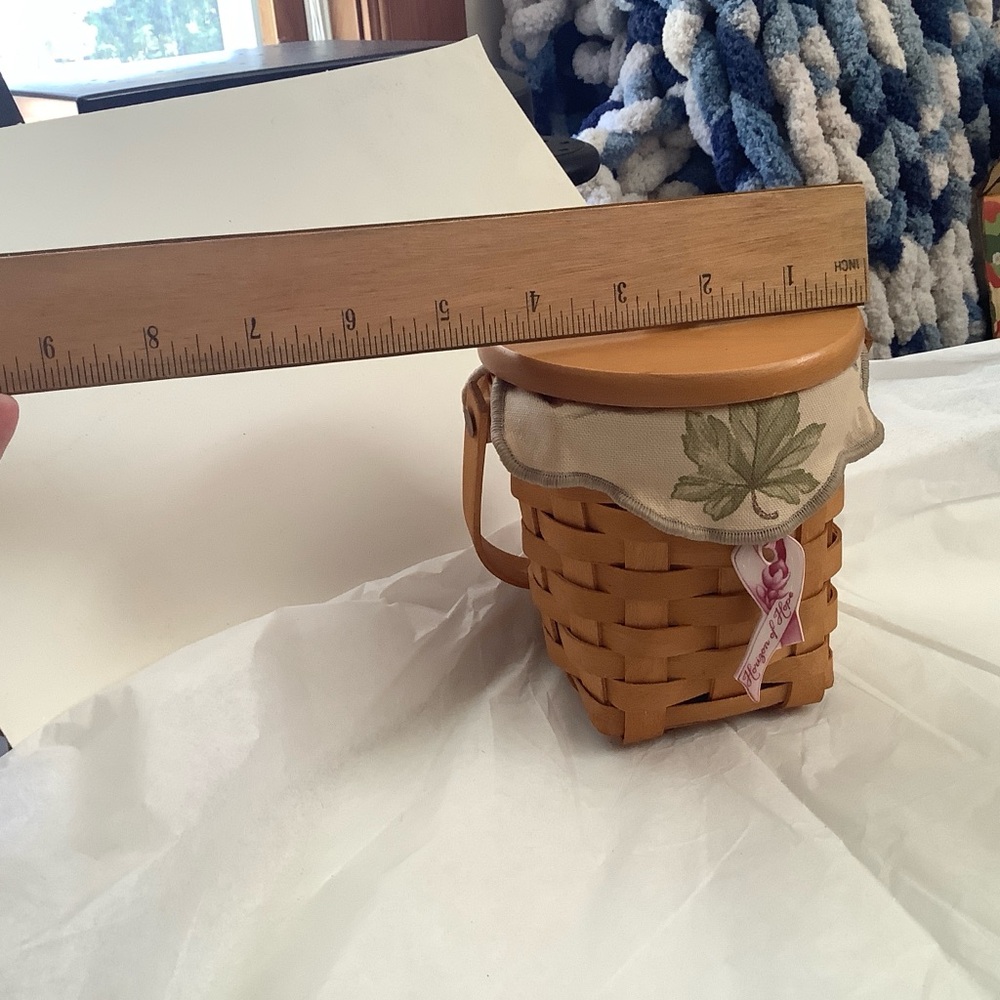 Longaberger Horizon of Hope basket - Picture 6 of 7